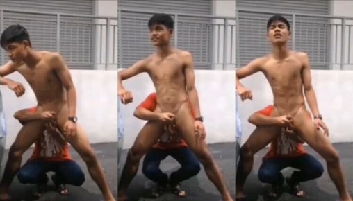 เด็กมันใจกล้าให้จับชักว่าว outdoor ชอบโชว์ครับผม
