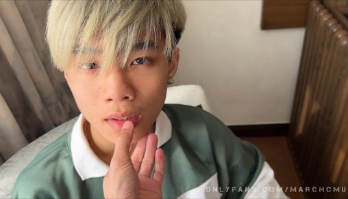 น้องแบงค์มาให้เย็ดอีกแล้ว น้องอมควยเสียวมากยัดใส่ปากมิดด้าม วัยรุ่นน่ารักน่าเย็ดจะยืนเย็ดหรือนอนเย็ดเงี่ยนควย น้ำแตกใส่ปากน้องฟิวฟิน